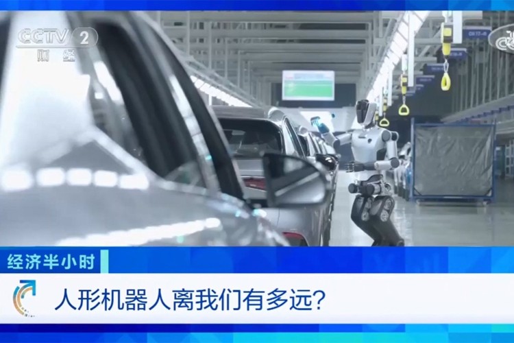 中央电视台《经济半小时》栏目对壹号机器人的专题报道
